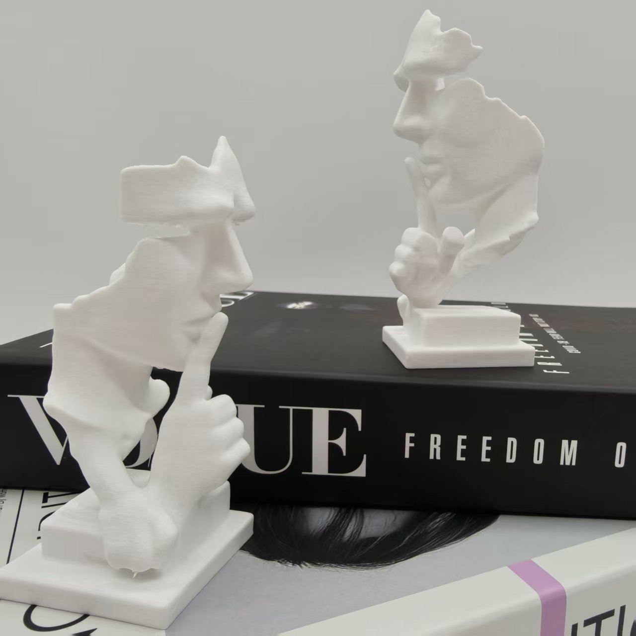 Thinker Statue, Silence Is Gol - Office High Tech review and price